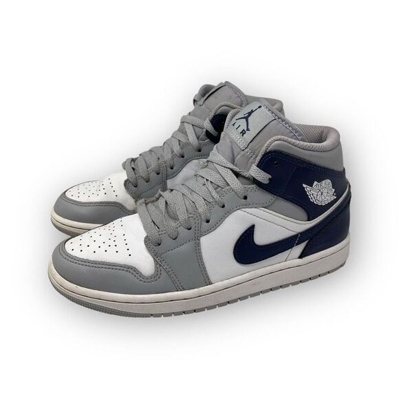 Nike Air Jordan 1 Mid White Wolf Grey Navy Basketball Shoe Men Size 8 DQ8426-104 - Picture 1 of 9